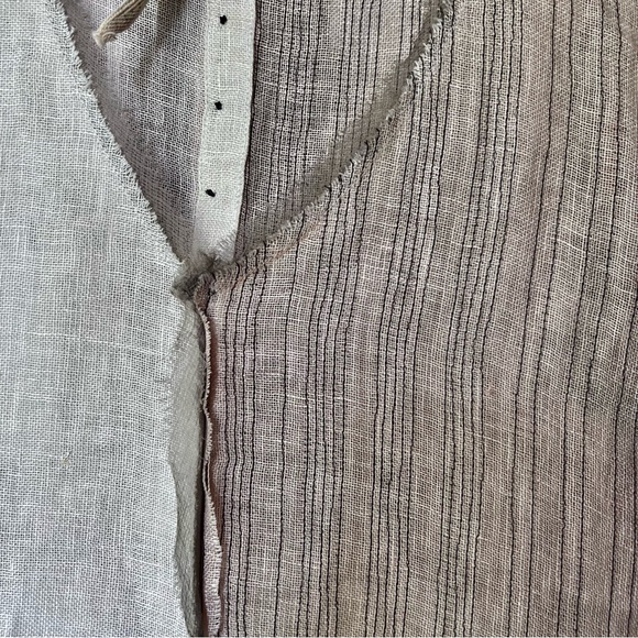 Designer Urvashi Kaur summery linen tunic in off white/grey in L - Picture 5 of 6